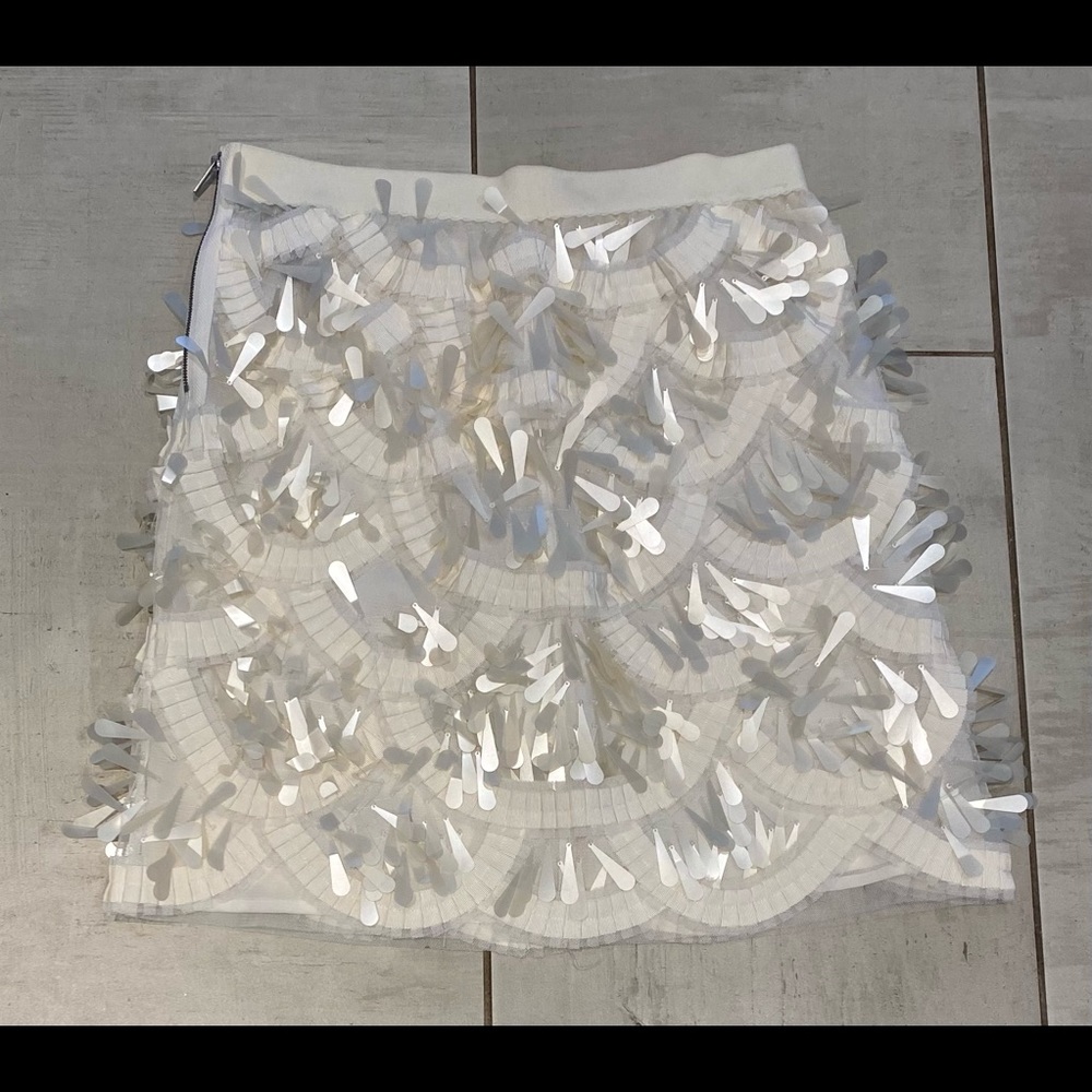 BCBG Max Azria cream/white miniskirt size XS
